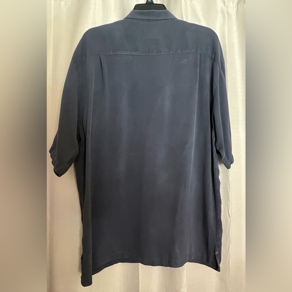 Luau 100% Silk Button-Down Shirt XL – Blue Textured Short Sleeve - Picture 4 of 5